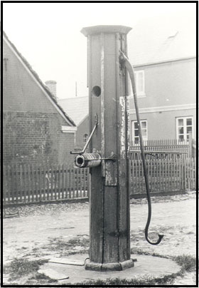 B5347 Tinghustorvet-pumpen